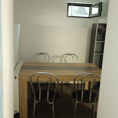 Karina House Appartement Braşov Buitenkant foto