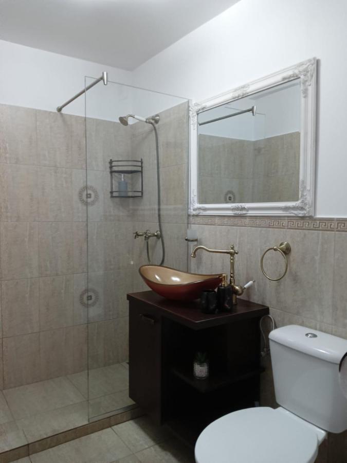 Karina House Appartement Braşov Buitenkant foto